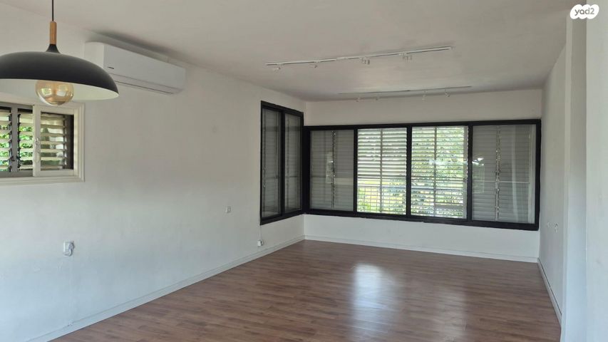 בנימין מטודלה 35