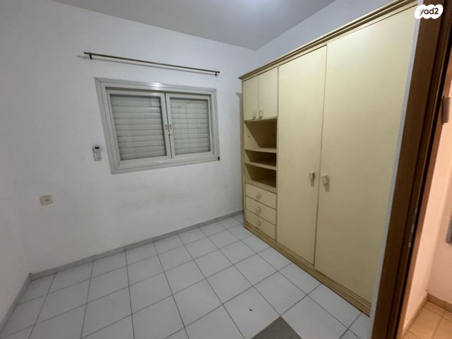 דירה, הרב ניימן 11, המרכז השקט / מרכז העיר, פתח תקווה