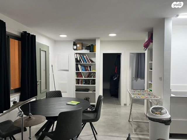 דירה, דרך המדבר 1, כפר אדומים, כפר אדומים