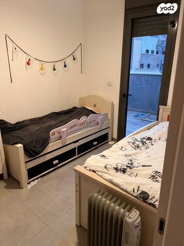 גג/ פנטהאוז, בן גוריון 15, רמתיים, הוד השרון