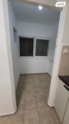 דירה, יהודה בורלא 8, נווה אלון, עכו