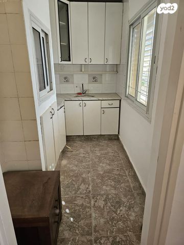 דירה, רחבת הלח"י 1022, נווה דוד, דימונה