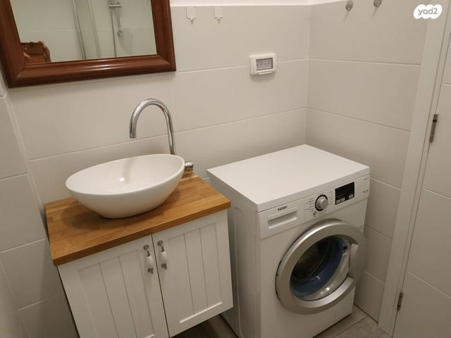 דירה, שיבת ציון 1, שער פלמר, תחנת רכבת השמונה, חיפה