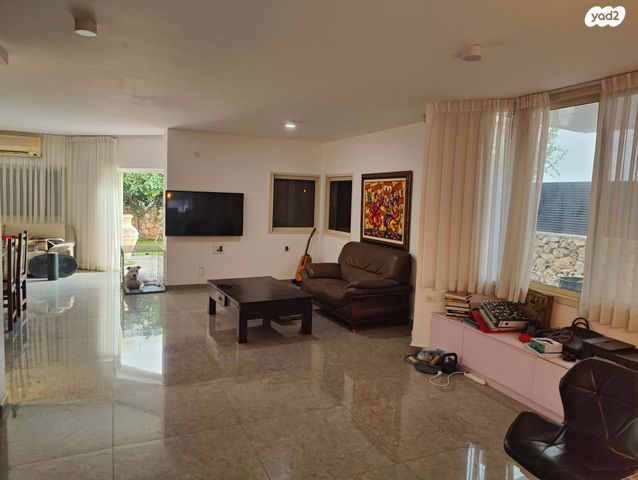 בית פרטי/ קוטג', הזהרון 8, נווה ים, ראשון לציון