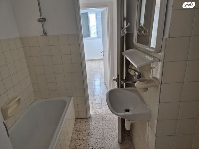 דירה, ירושלים 45, רמב"ם, ראשון לציון