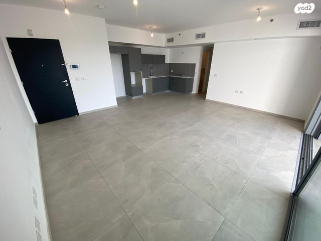 דירה, ש"י עגנון 13, שיכון רסקו, קרית אונו