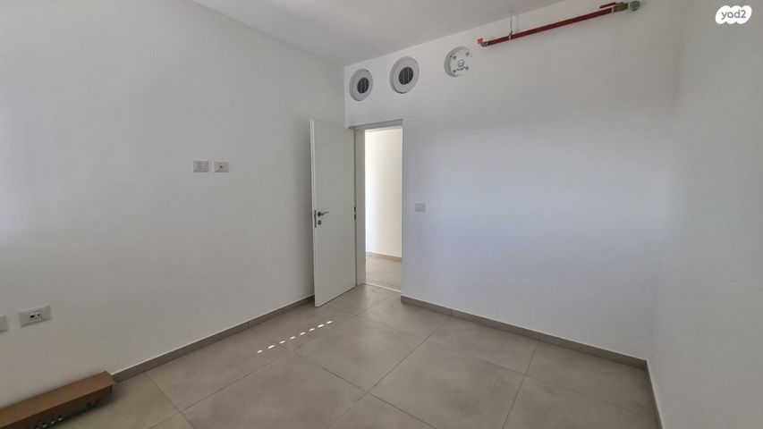 דירה, יעקב פיכמן 5, קרית אילון, חולון