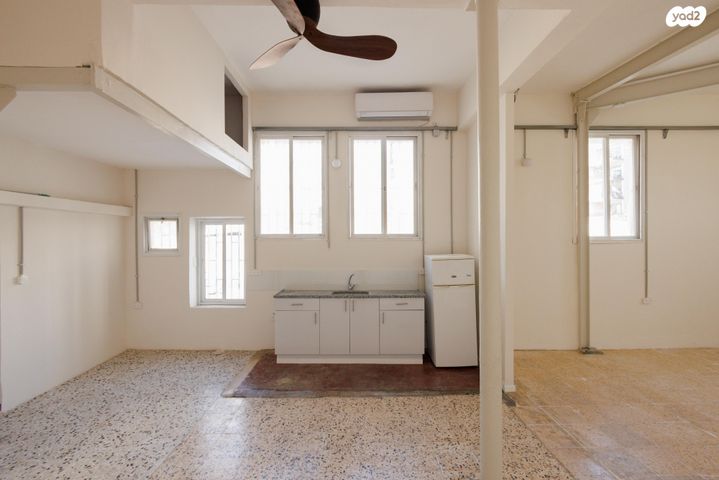 סטודיו/ לופט, הרצל 146, גבעת הרצל, אזור המלאכה יפו, תל אביב יפו