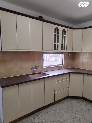 דירה, אריה בן אליעזר 106, ברנע, אשקלון