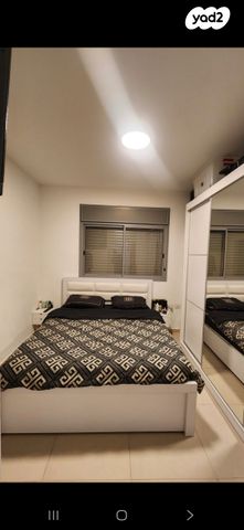 דירה, הרב זבולון גרז 10, רחובות הצעירה, רחובות