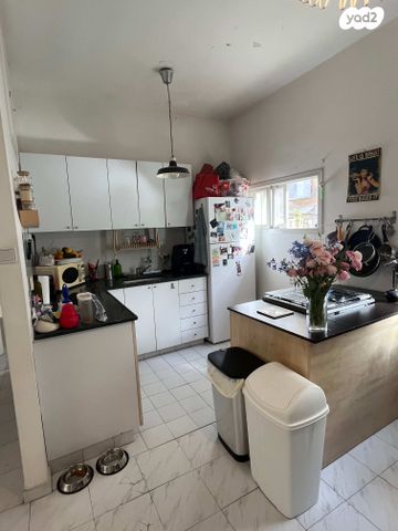 דירה, ז'בוטינסקי 15, ארלוזורוב, גבעתיים