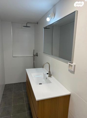 דירה, קרן קיימת לישראל 7, נווה יהודה, רחובות