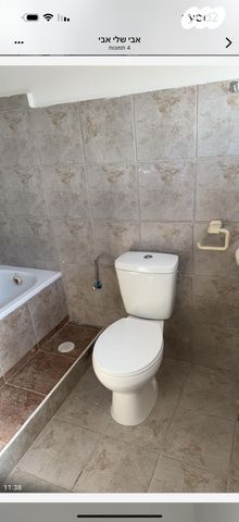 דירה, עין גדי 1, מצפה אפק, ראש העין