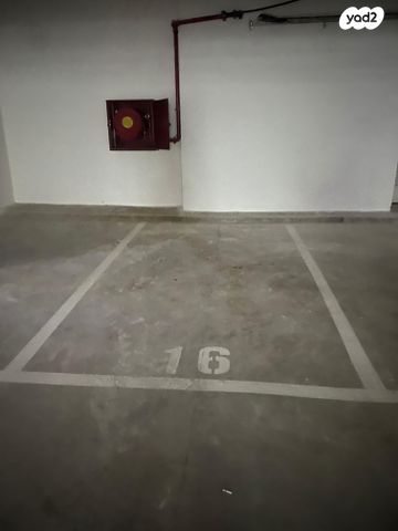 דירה, שיר השירים 9, גן יבנה מערב, גן יבנה