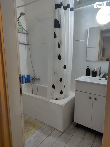 דירה, זאב טיומקין 16, נווה זאב, נאות אילן, באר שבע