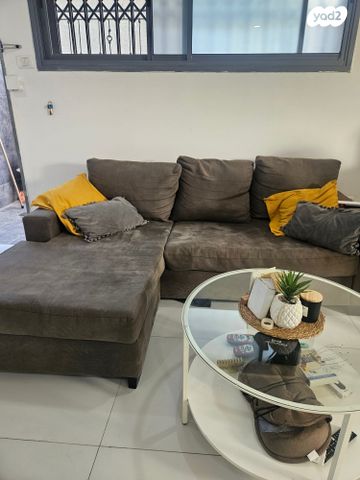 יחידת דיור, שביל האלון 1, בת הדר, בת הדר