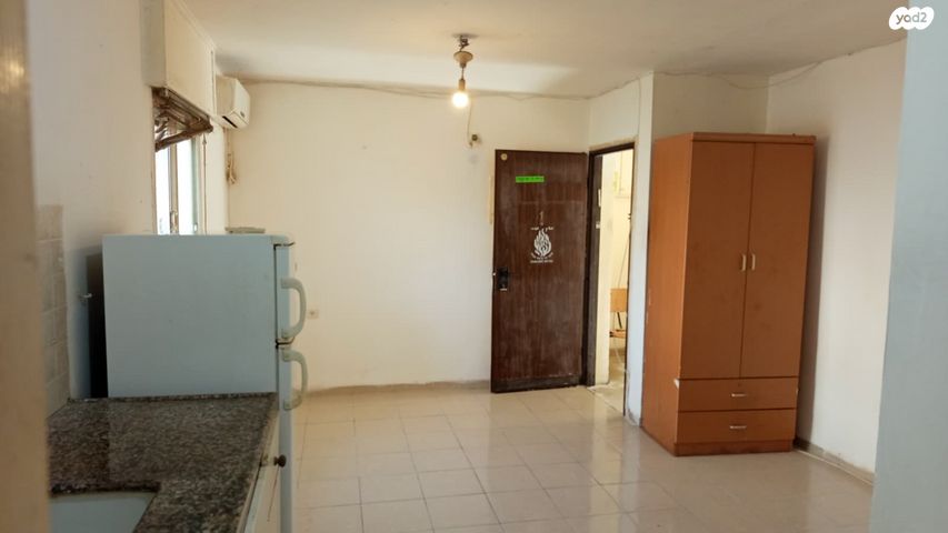 משה חיים שפירא 48