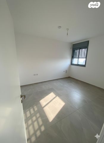 דירה, ש"י עגנון 13, שיכון רסקו, קרית אונו