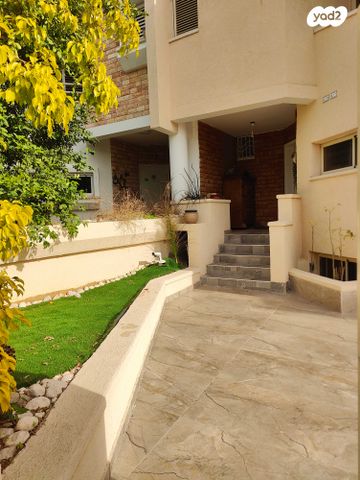 בית פרטי/ קוטג', הזהרון 8, נווה ים, ראשון לציון