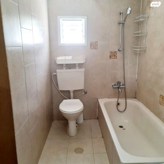 יחידת דיור, יבניאלי 19, רמב"ם, ראש העין