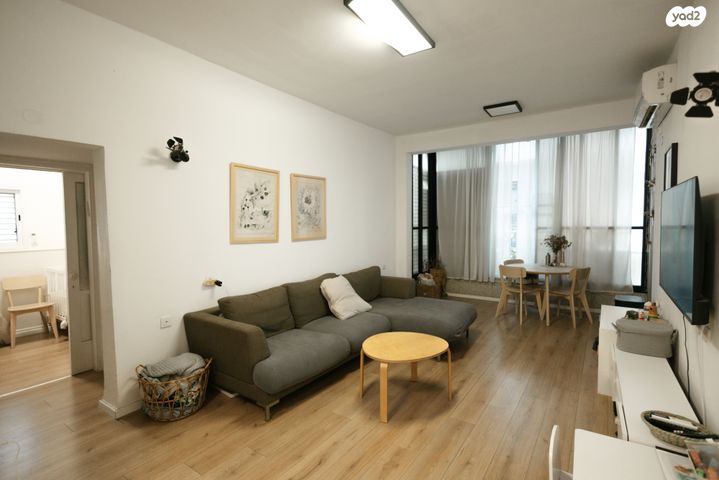 דירה, דרך אבא הלל 53, חרוזים, רמת גן