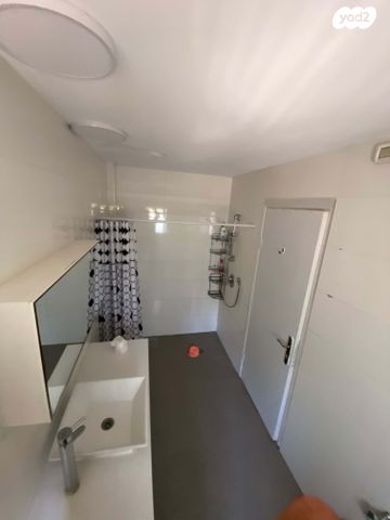 דירה, הוואדי 55, אבו גוש, אבו גוש