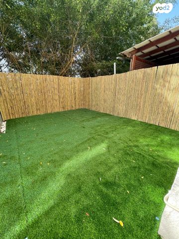 דירת גן, ז'בוטינסקי 25, מוצקין הותיקה, קרית מוצקין