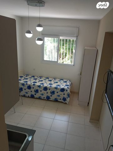 יחידת דיור, שדרות בן גוריון 33, נווה סביון, אור יהודה