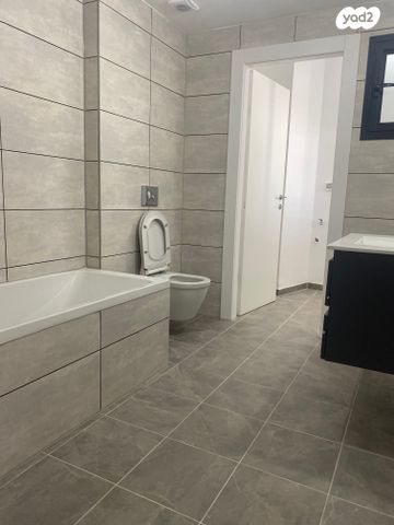 דירה, אהוד מנור 5, דרום חדש, פארק הים, בת ים