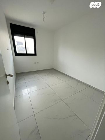 דירה, צה"ל 28, רמת ורבר, פתח תקווה