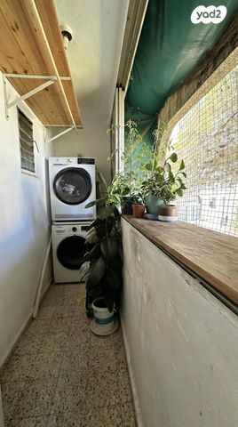 דירה, אדם 615, ארמון הנציב, תלפיות מזרח, ירושלים