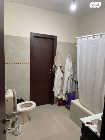 יחידת דיור, נחל שילה 308, רבבה, רבבה