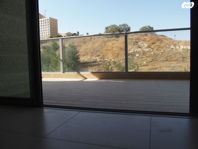 גרשון אבנר 12