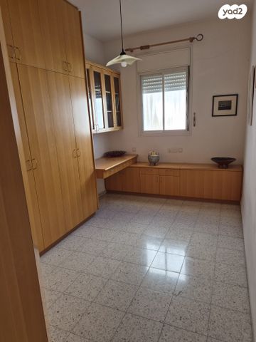 דירה, ורדיה 31, ורדיה, חיפה