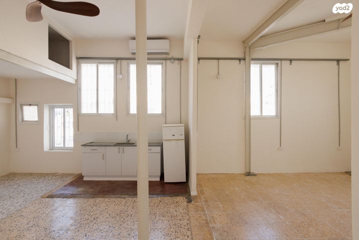 סטודיו/ לופט, הרצל 146, גבעת הרצל, אזור המלאכה יפו, תל אביב יפו