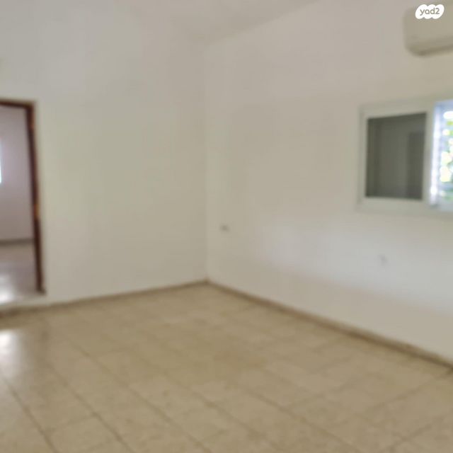 יחידת דיור, יבניאלי 19, רמב"ם, ראש העין