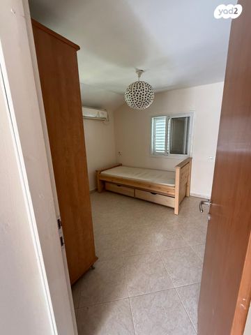 יחידת דיור, נפתלי 26, עפרה, עפרה