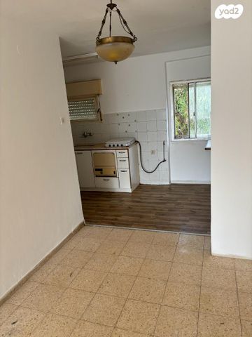 דירה, שונמית 14, רמת התשבי, חיפה