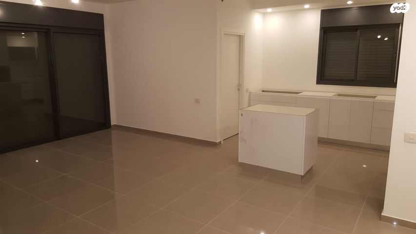 דירה, רמה 2, נווה שרת, תל אביב יפו