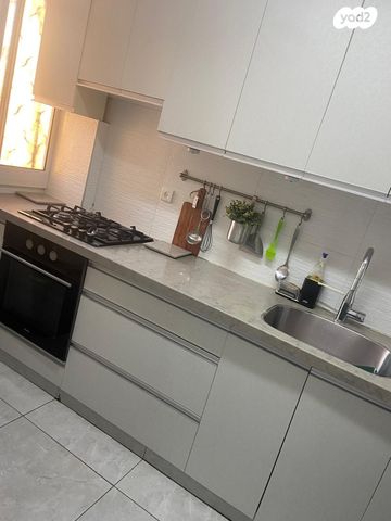 דירה, אבן גבירול 25, רובע ב', אשדוד