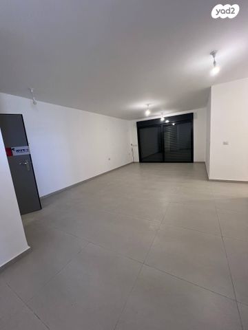 דירה, הגפן 1, כרמי הנדיב, אחוזת רוטנר, קרית מלאכי