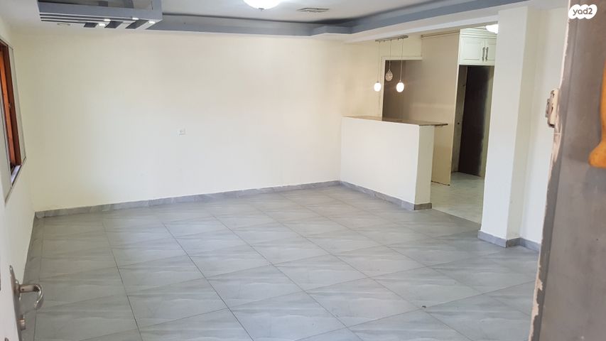 דו משפחתי, המעפילים 8, מרכז עפולה עלית, עפולה