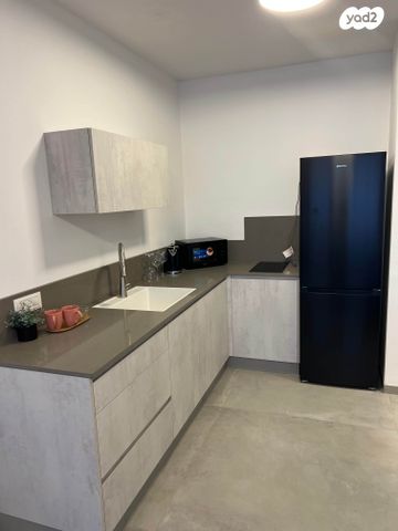 דירה, גדוד ברק 1, העיר העתיקה, טבריה