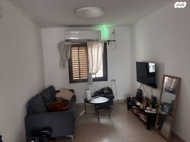 דירה, הוגו מולר 63, מרכז העיר, קרית אתא