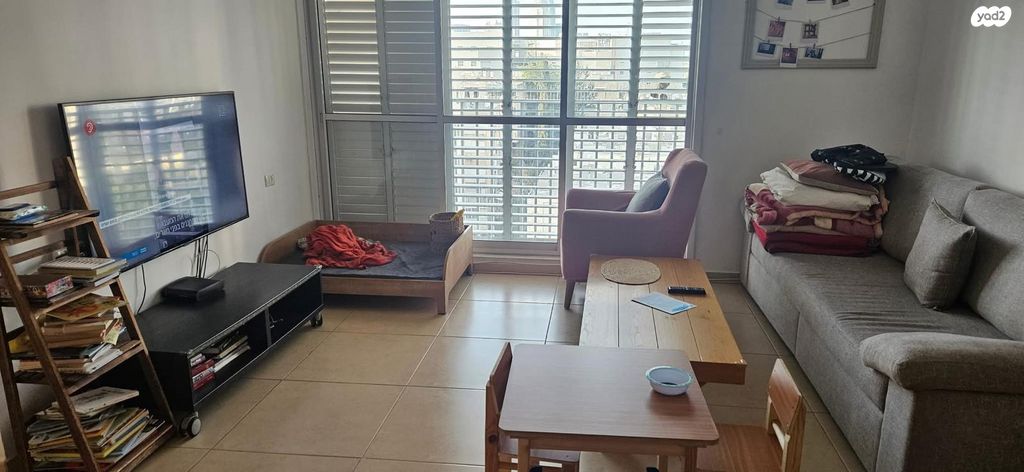 דירה, דרך יצחק רבין 51, גבעת הרמבם, גבעתיים