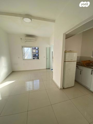 דירה, גרשון ש"ץ 21, מונטיפיורי, הרכבת, תל אביב יפו