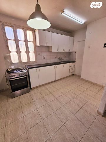 דירה, הפועל 14, ותיקים, בת ים