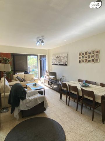 דירה, התנאים 7, הר שלום, בני ברק