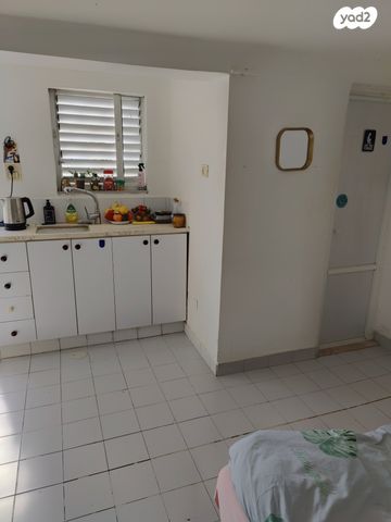 כרם התימנים 16