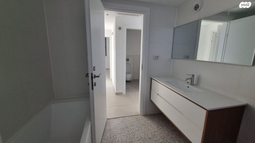 דירה, יעקב פיכמן 5, קרית אילון, חולון